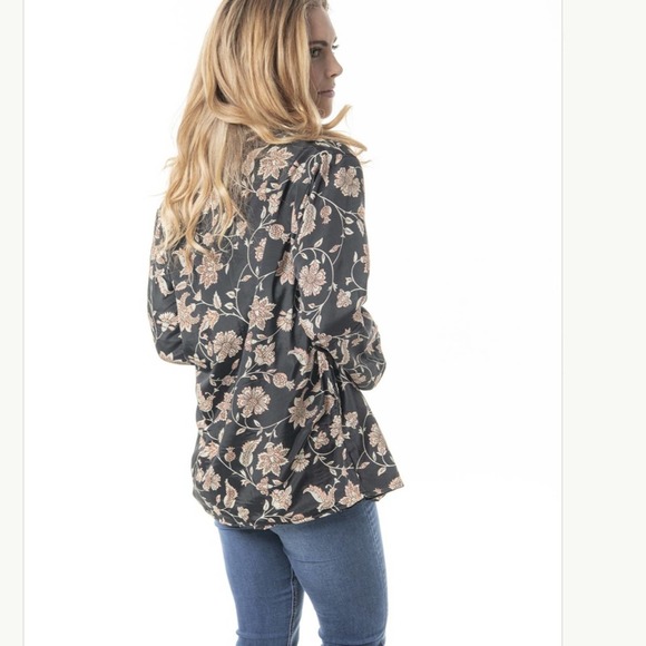 Cienna NWT  Reversible Velvet Jacket Women’s - Size Small/Medium - Picture 5 of 9